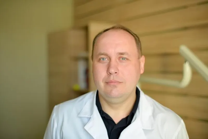 Многие пациенты боятся проходить скрининг колоректального рака с помощью колоноскопии. Однако не зря данная процедура считается «золотым стандартом» в профилактике рака толстой кишки. Своевременное обнаружение полипов и их удаление спасает людям жизни. Если у вас есть показания к диагностике, не ждите появления симптомов, которые начинают беспокоить больного лишь на конечных стадиях рака кишечника. Приходите на колоноскопию в наш медицинский центр.